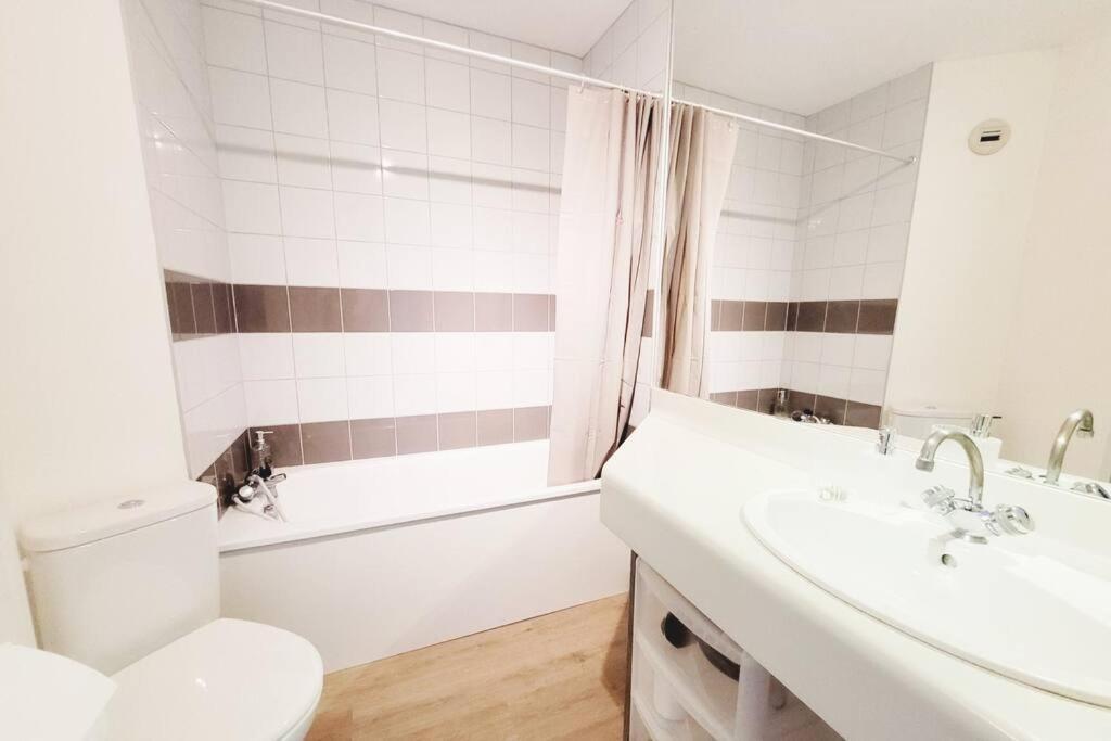 Appartement Boheme Aux Portes Du Futuroscope Chasseneuil-du-Poitou Eksteriør bilde